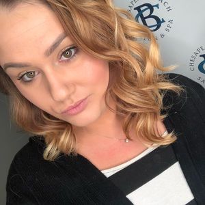 Meet your Posher, Melanie